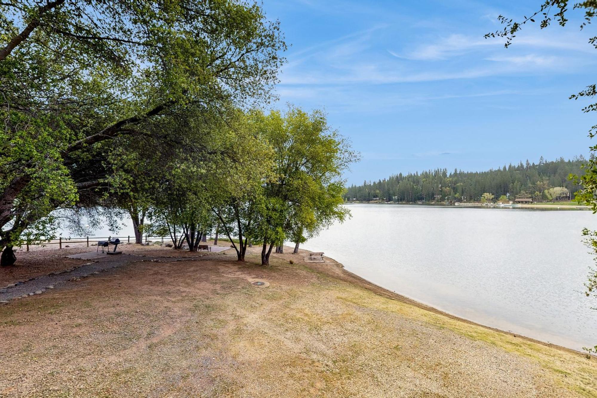 Allen Edgewater Retreat Гровленд Экстерьер фото